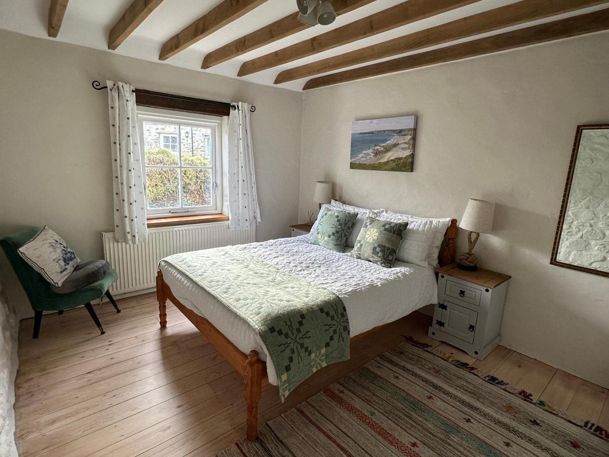 The Dairy @ Trefechan Wen Goodwick ภายนอก รูปภาพ